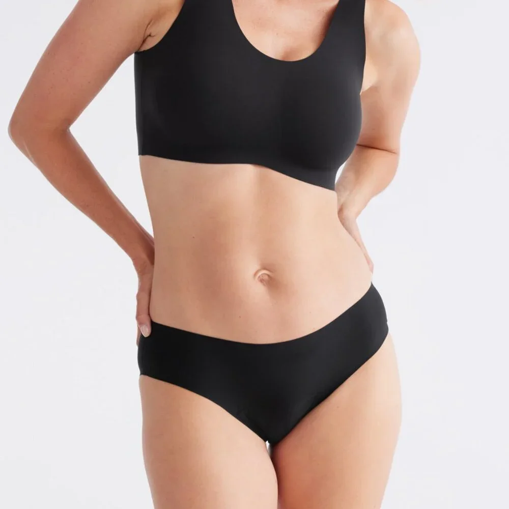 Knix Cotton Super Leakproof Bikini Panties - 3Pk Size L - Picture 4 of 10